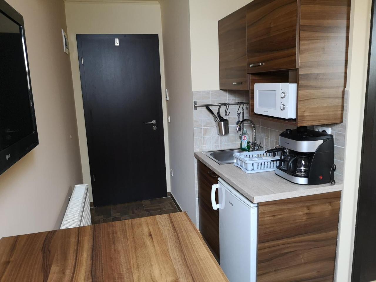 Bed and Breakfast Borostyan Panzio Balatonfuered Exterior foto